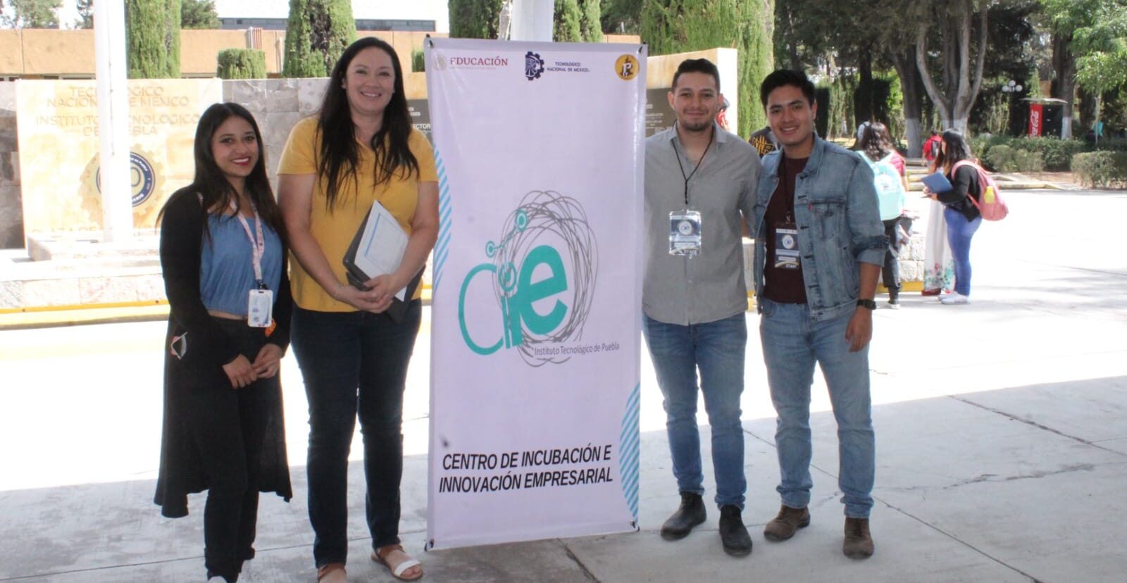 Hoy se presentó la Primera Feria del Emprendimiento en el TECNM Puebla.