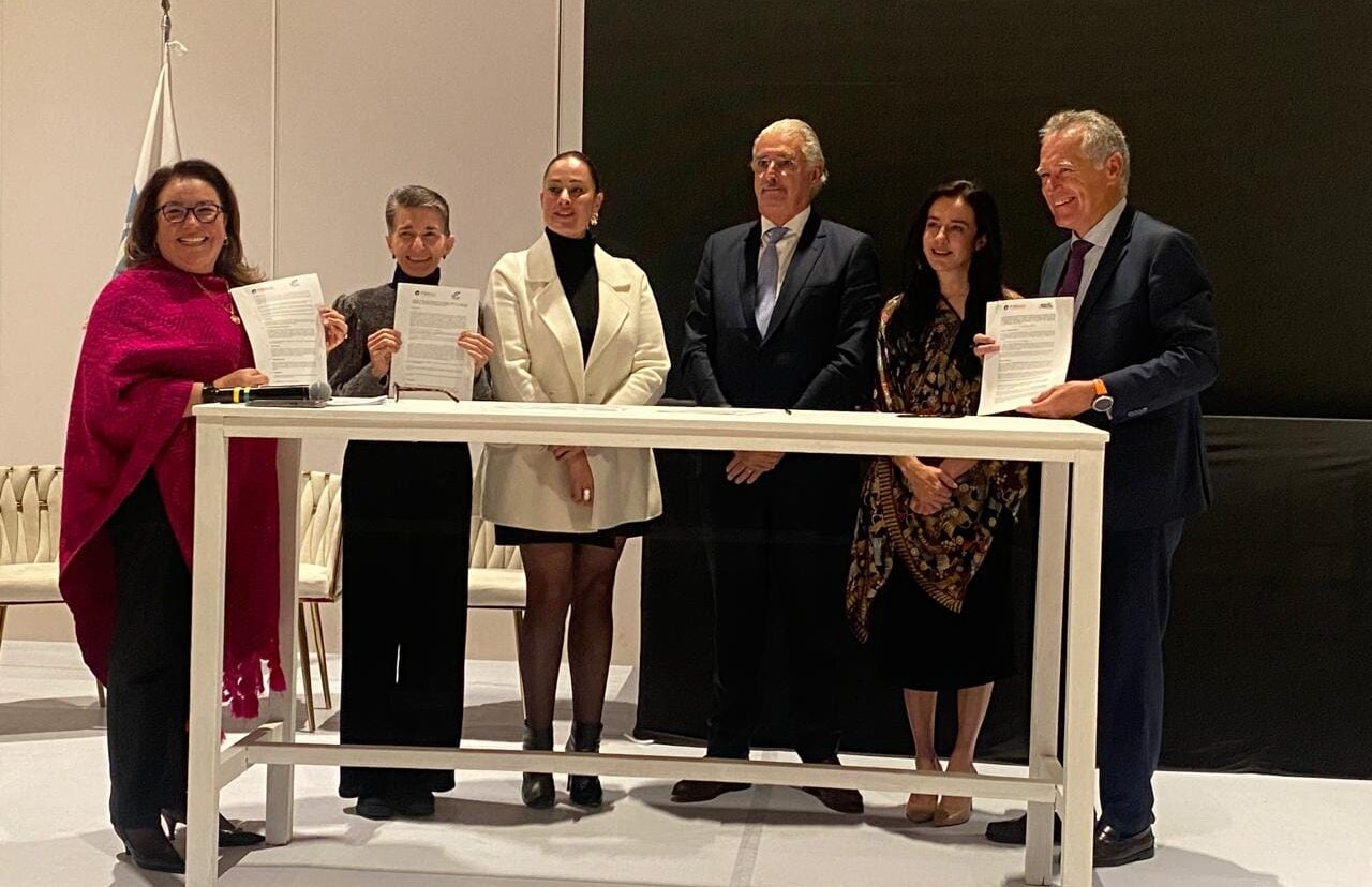 El TECNM Puebla, presente en firma de Convenio