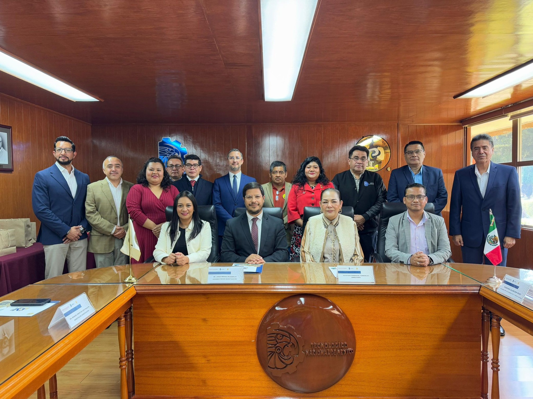 Visita la UPAEP, al TECNM Puebla