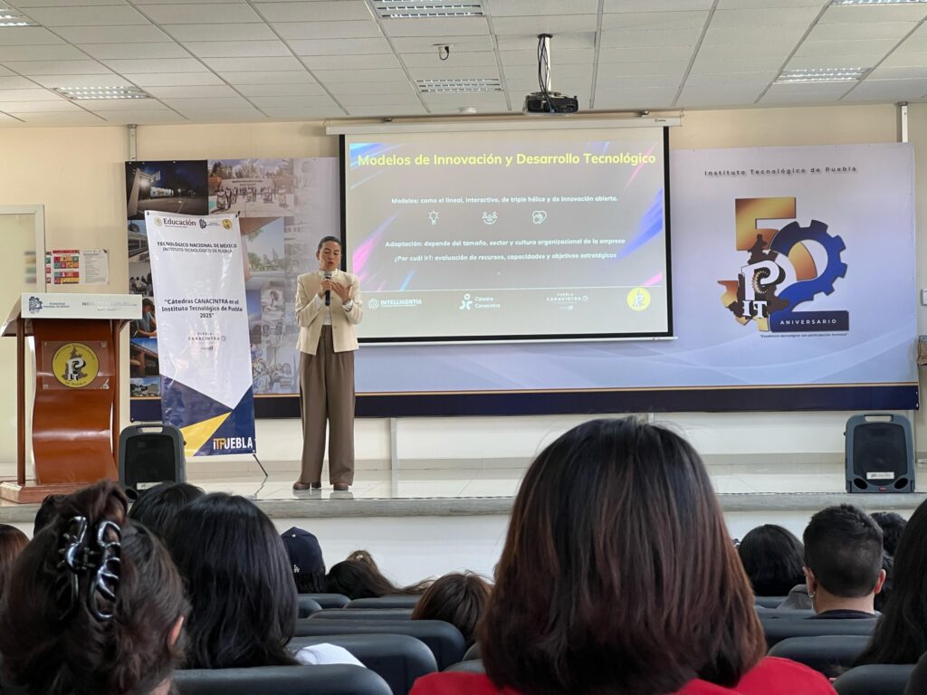 Cátedras de CANACINTRA en el TECNM Puebla