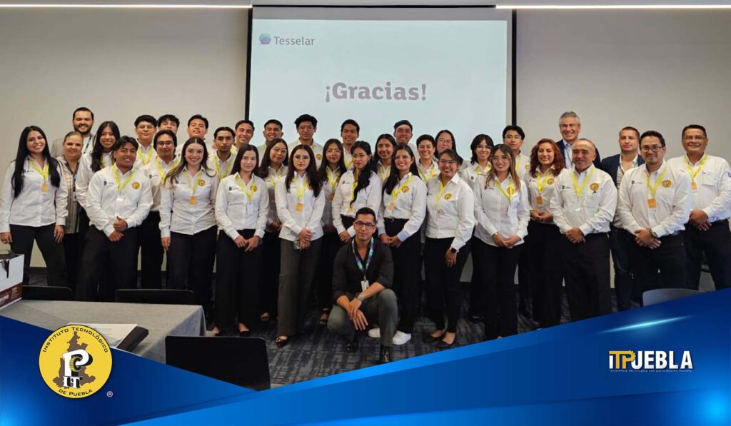 Estudiantes concluyen Diplomado SAP
