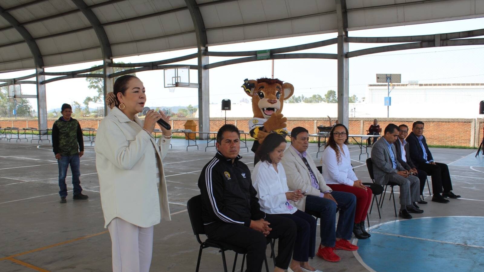 En el TECNM Puebla, iniciaron los trabajos para construir el «Mural lineal contínuo más grande del mundo».