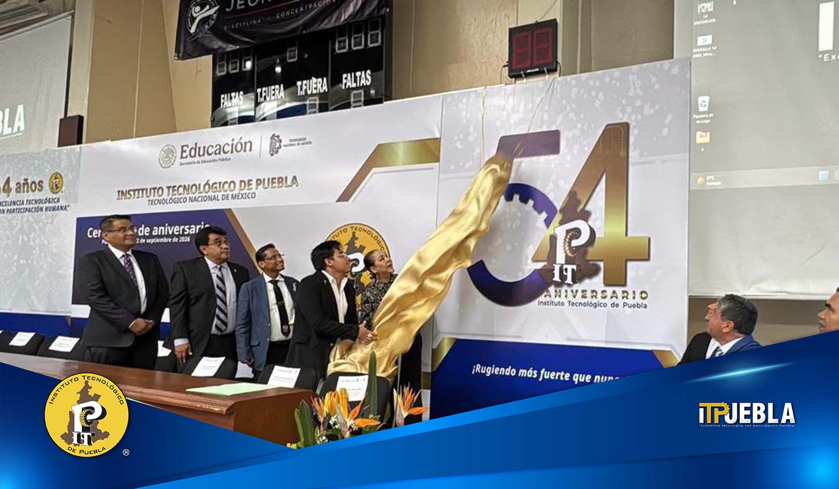 54 años de excelencia